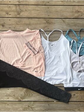 Nike Activewear Bundle Women Medium Large Sports Bras Leggings Gym Workout Lot